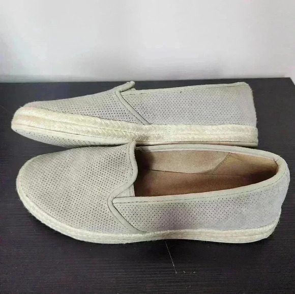 Clarks Collection Azella Theoni Beige Perforated Suede Espadrille Flats Size 7M - Picture 3 of 7